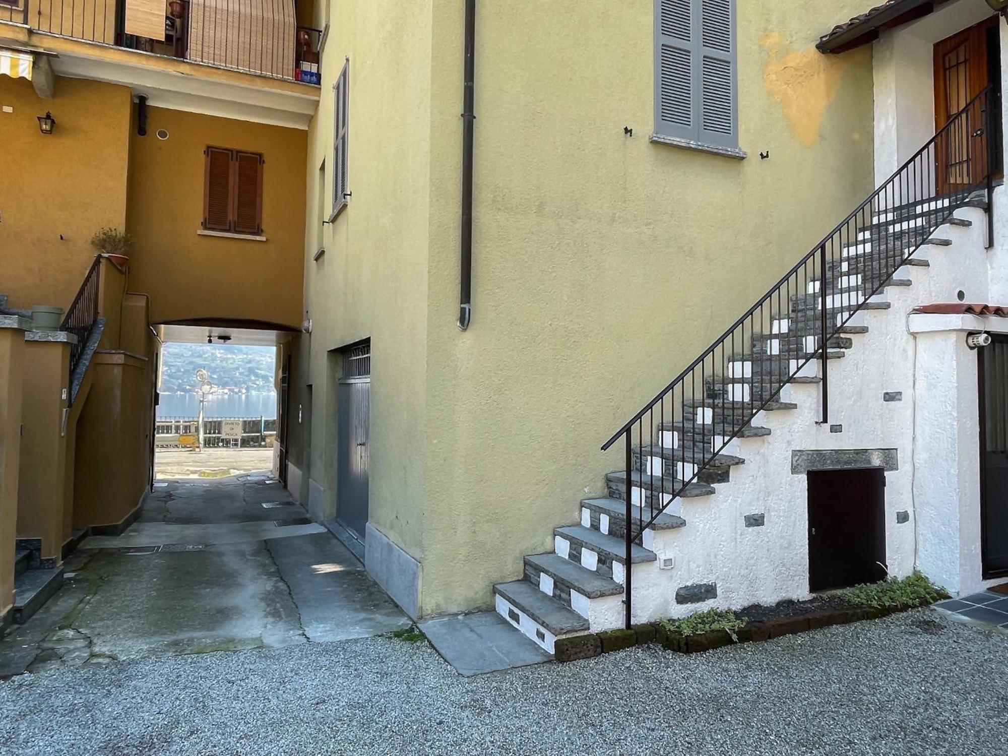 La Corte Dei Torri Loft On The Lake Oliveto Lario エクステリア 写真