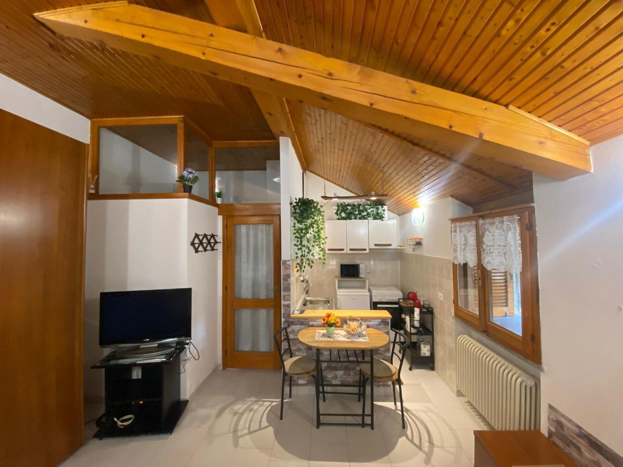 La Corte Dei Torri Loft On The Lake Oliveto Lario エクステリア 写真